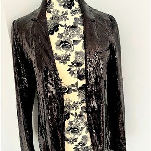Sequenced jacket by Literature Noir brand. Size S. Black